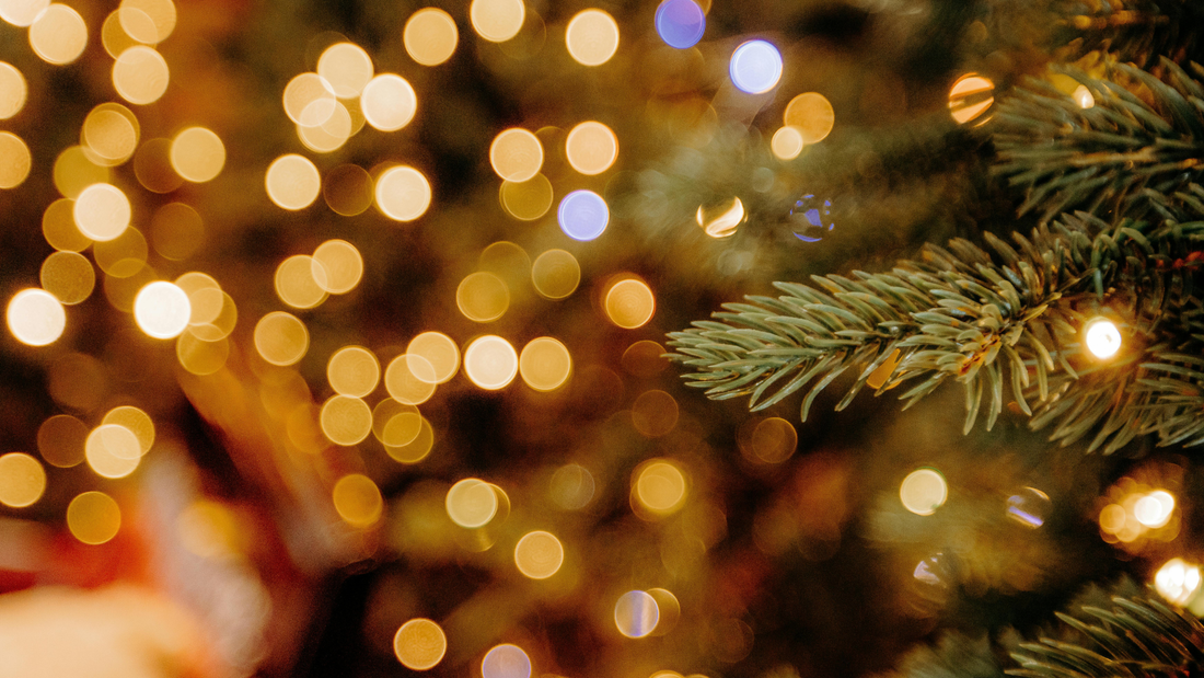 5 Holiday Parenting Tips to Keep Joy High and Stress Low