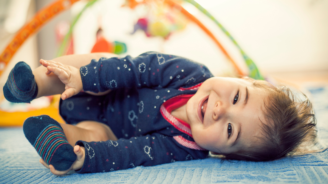 When do babies start smiling and laughing? Baby social milestones in the first year